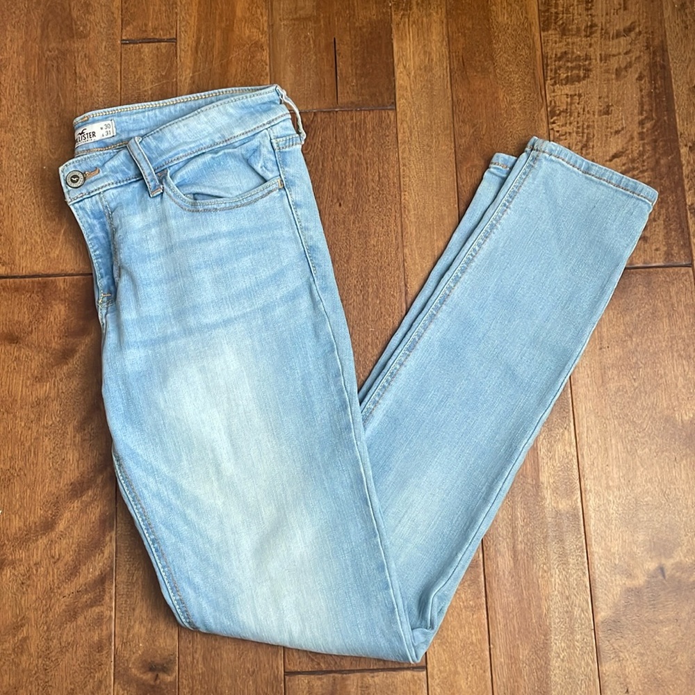 Hollister low rise Jeggings